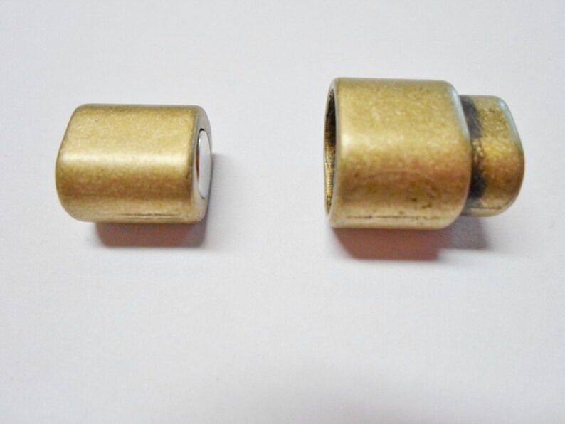Licorice Leather Bracelet Finding, SALE Magnetic 1 Regaliz Antique Brass Bullet Clasp
