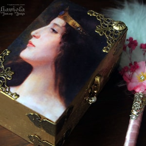 SCATOLA della DEA hera regalo strega cofanetto collezione Giunone Italia arte storia antica classica Roma olimpo scatola dei ricordi