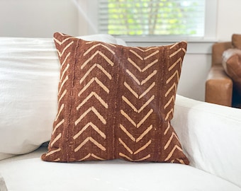 Authentic African Mudcloth Pillow, Rust Color, Boho Mud Cloth, Chevron Pattern.