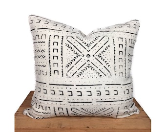 Handmade African Mudcloth Pillow Cover, Black and White, Boho Decor