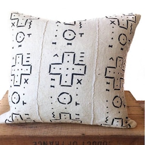 Mudcloth Pillow Cover, African Mud Cloth, Authentic Mud Cloth Pillow, Black and White, Multiple Sizes Available &quot;Hailey&quot;