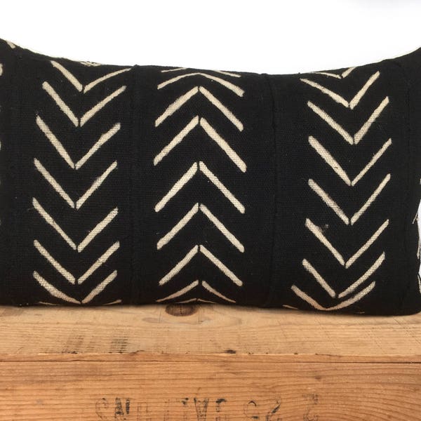 Mudcloth Throw Pillow Cover, Various Sizes Available,  Black with Cream Detail, Authentic Mud Cloth | 'Catherine'