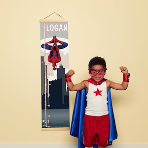 Messlatte für Messlatte mit Namen, Spiderman Wanddekoration, personalisierte Messlatte für Kinderzimmer, Comics Dekorationen plastikfrei