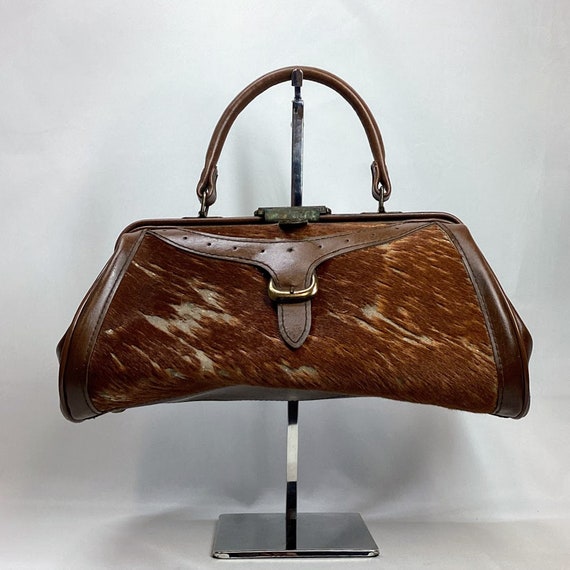 Edwardian 'Gladstone' Bag in Long-Grain Leather at 1stDibs