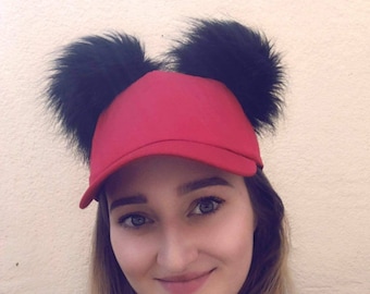Double pom pom baseball cap hot sale