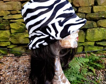 Y2K Culture Zebra Print Bucket Hat