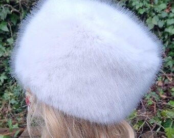 Super Luxury White Faux Fur Hat With Polar Fleece Lining - Etsy display picture 3