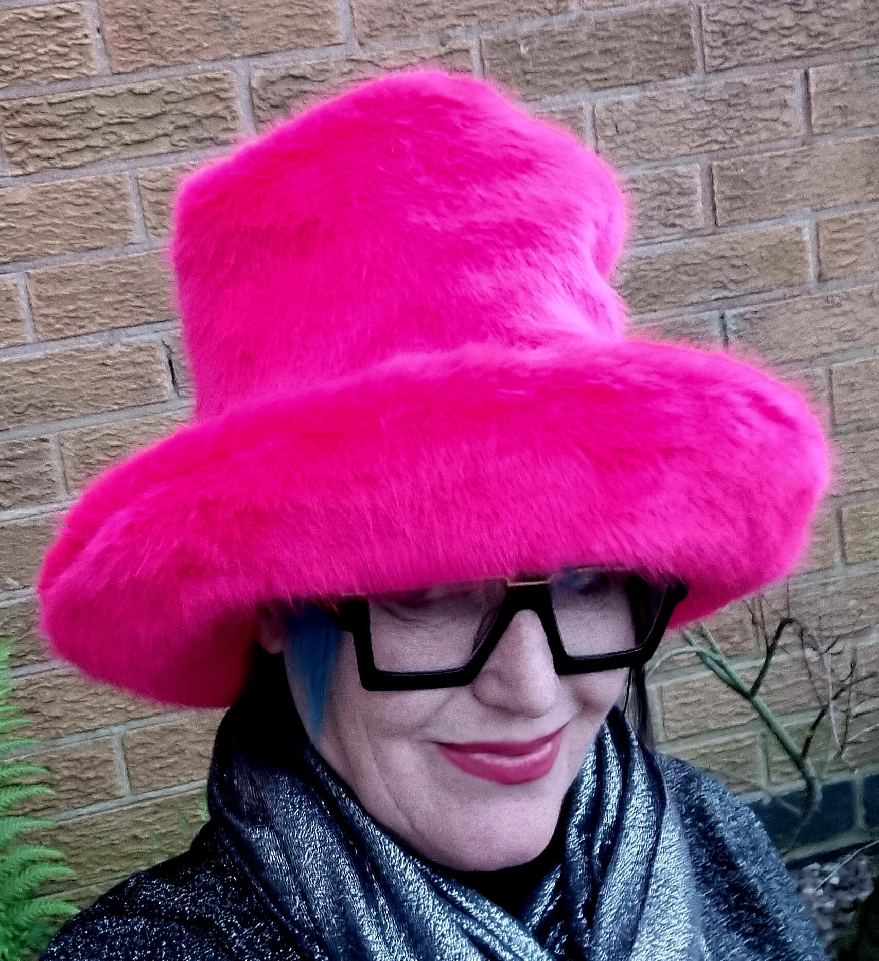 Stunning Shocking Pink Faux Fur Hat-jk Style Hat-space Stunning Shocking Pink Faux Fur Hat-jk Style Hat-space