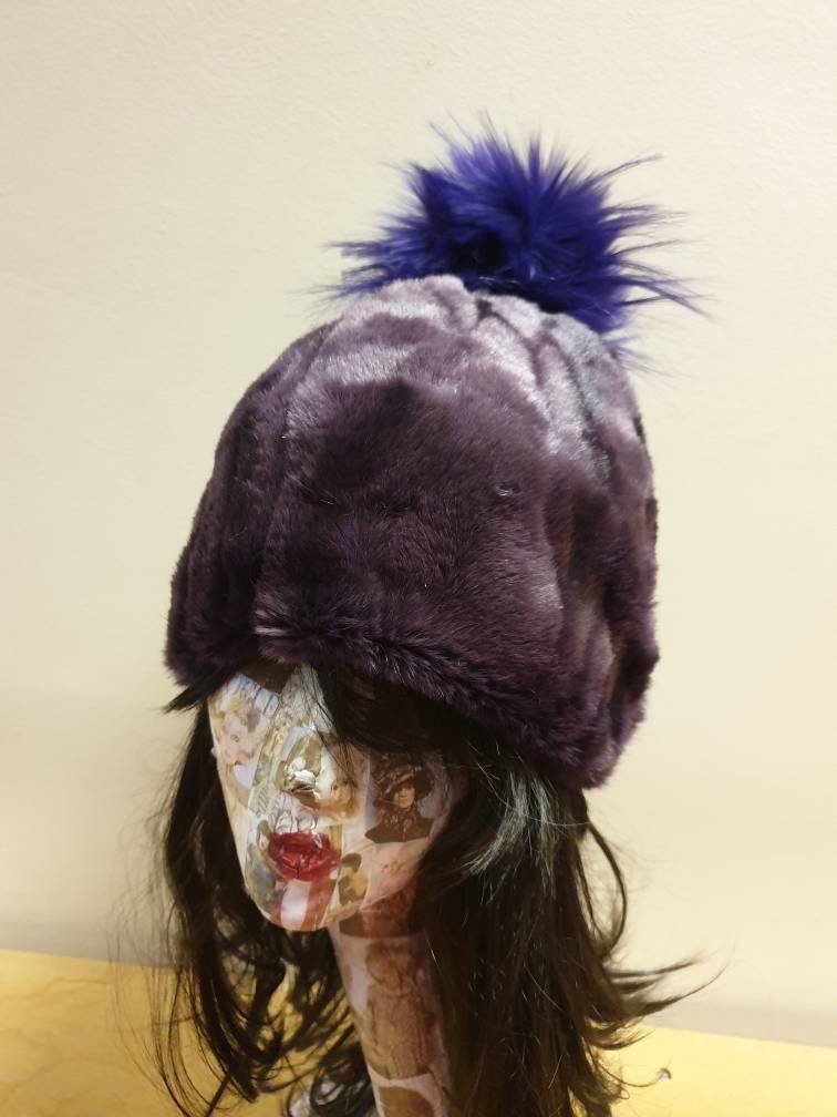 Black Vison Fur Pom Pom Bonnet