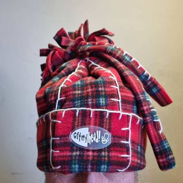 Original Off My Head Hat Tartan Fleece Hat avec Couverture Stitch Detail Double Fleece- Fleece Tie Yop Hat-Off My Head Hats