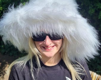 Mega Fluffy White -Extra Wide Wire Brim -Fuzzy Bucket Hat-Oversized Bucket Hat -Cruelty Free-Wide Brim-Pamela Anderson-White Fur