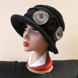 Black Fleece Hat-Downton Abbey Hat-Womens Fleece Hat-Womens Fleece Winter Hat-1930&#39;s-Vintage Hat-Ladies Winter Hat-Cloche Hat-Flapper Hat