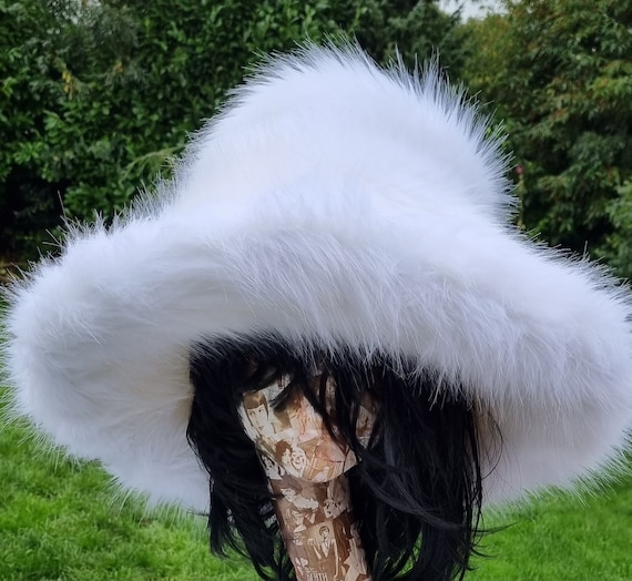 New Furry Hat with Wide Brim Off White Color White Fox and Mink Fur Hat-Large Brim Fur Hat – Madison  main image 3