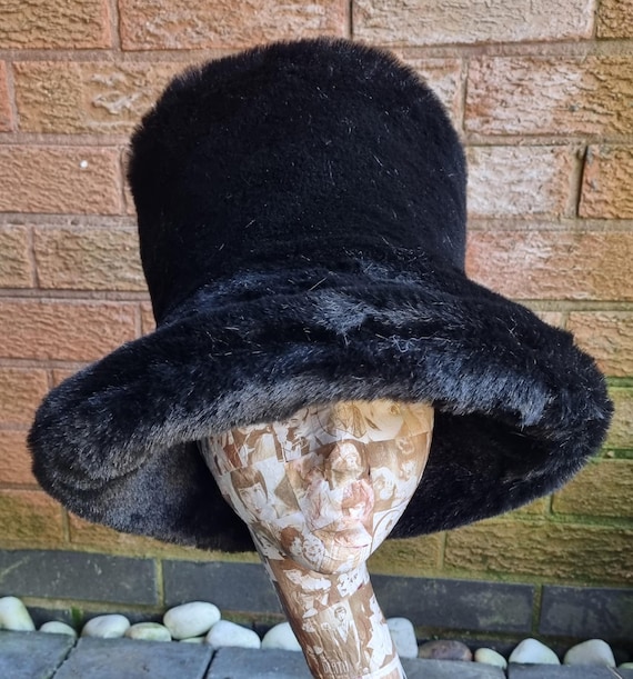 6 Inch Tall Black Faux Fur Hat | JK Style Hat | Space Cowboy  display picture 2