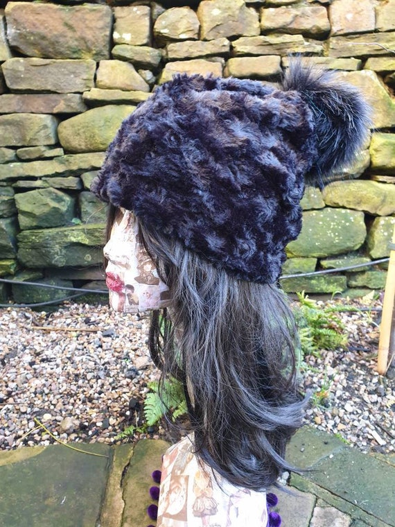 Black Faux Fur Pom Pom Hat-fully Lined 