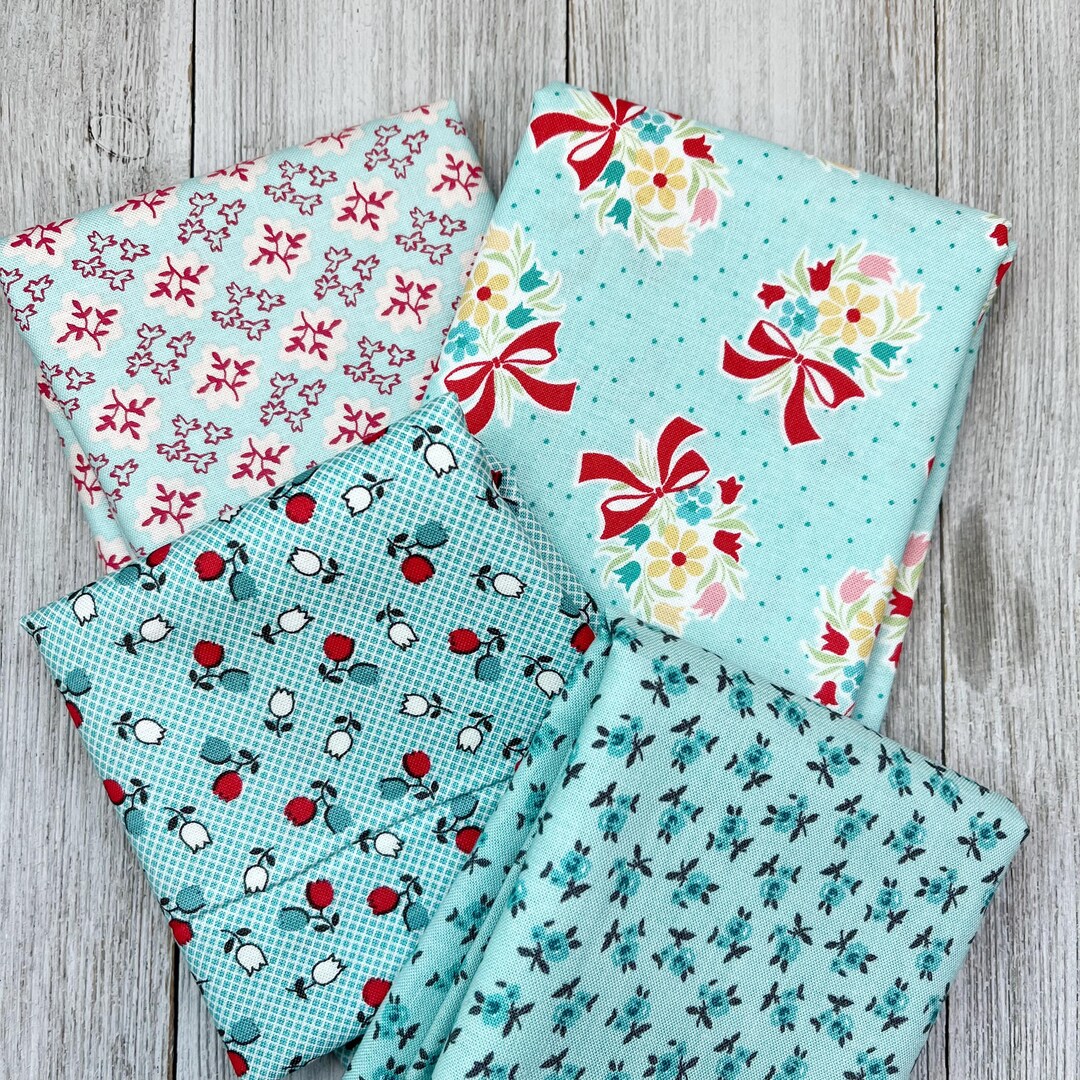 Light Blue Floral Fat Quarter Bundle of 4 Prints by Lori Holt - Etsy