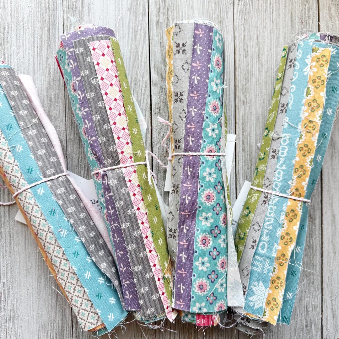 Piece and Plenty Scrappy Fat 1/16 Yard Bundle of 20 Prints Lori Holt ...