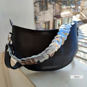 Black Leather Shoulder Bag Luxury Leather Crossbody Purse Artsy Round Bag Stylish Leather Womens Bags Handcrafted Elegant Bag Boho Style Bag