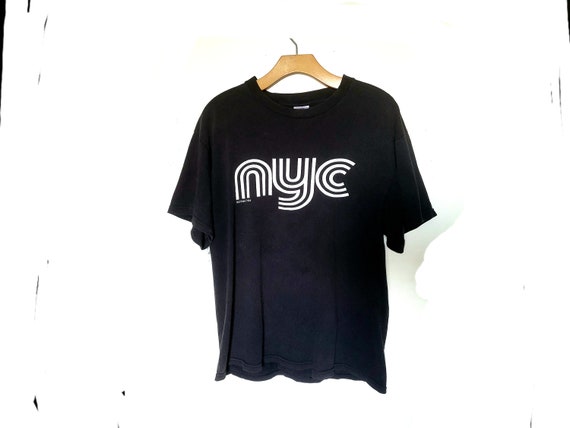 Vintage NYC Tshirt | Northern Tribe | Tagged Large - image 1