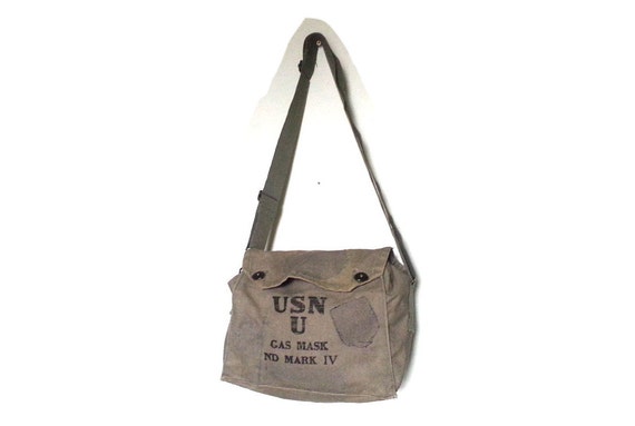 Camvas USN Gas Mask Bag Mark IV | WWII Military Surplus Camvas USN Gas Mask Bag Mark IV | WWII Military Surplus