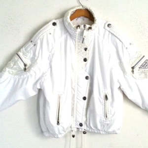 Women&#39;s Vintage Ski Suit | Kaelin | White 2 Pc Jacket Pants | Tagged Size 14