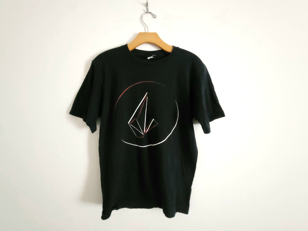 Vintage Volcom Tshirt | 2000