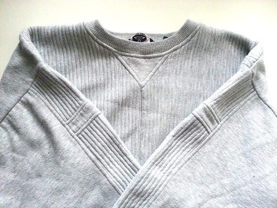 Vintage Sweatshirt | Gray Chevron | Knight'sbridg… - image 5