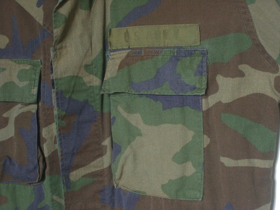 Vintage US Army Field Combat Jacket Woodland Camo… - image 3