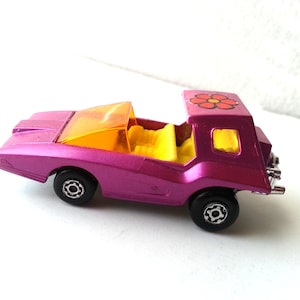 Matchbox Soopa Coopa Metallic Pink w/ Flower 1972