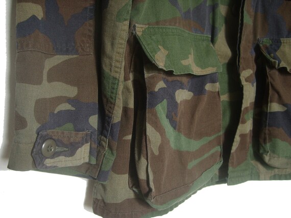 Vintage US Army Field Combat Jacket Woodland Camo… - image 5
