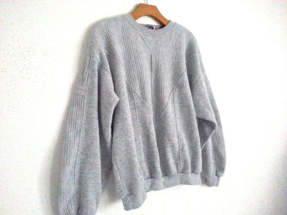 Vintage Sweatshirt | Gray Chevron | Knight'sbridg… - image 3