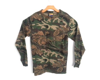 Men's Vintage Camo Tree Long Sleeve Tshirt Sasquatch Tagged Medium