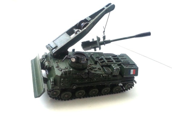 corgi toys tanks