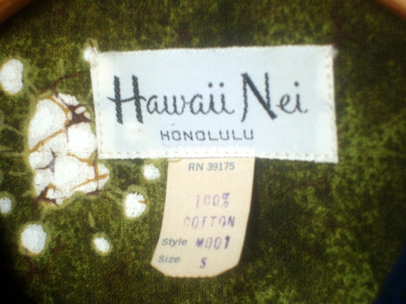 Vintage Hawaiian 70s Shirt Hibiscus Abstract Smal… - image 5
