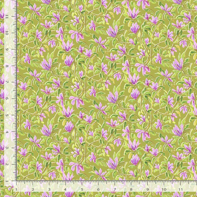 Puede incluir: Un patr&oacute;n de tejido sin costuras con un dise&ntilde;o repetitivo de flores de magnolia rosas y blancas sobre un fondo verde claro.