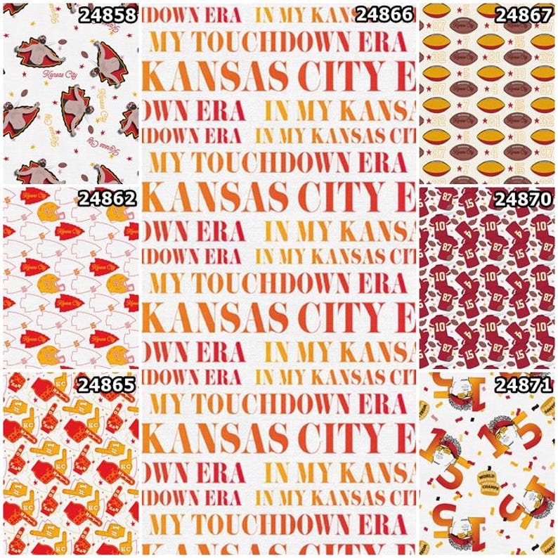 K&ouml;nnte beinhalten: Eine Auswahl an Stoffmustern mit Football-Motiven. Die Muster zeigen Fu&szlig;b&auml;lle, Helme, Trikots und den Text "KANSAS CITY ERA". Die Farben sind Rot, Gelb und Wei&szlig;.
