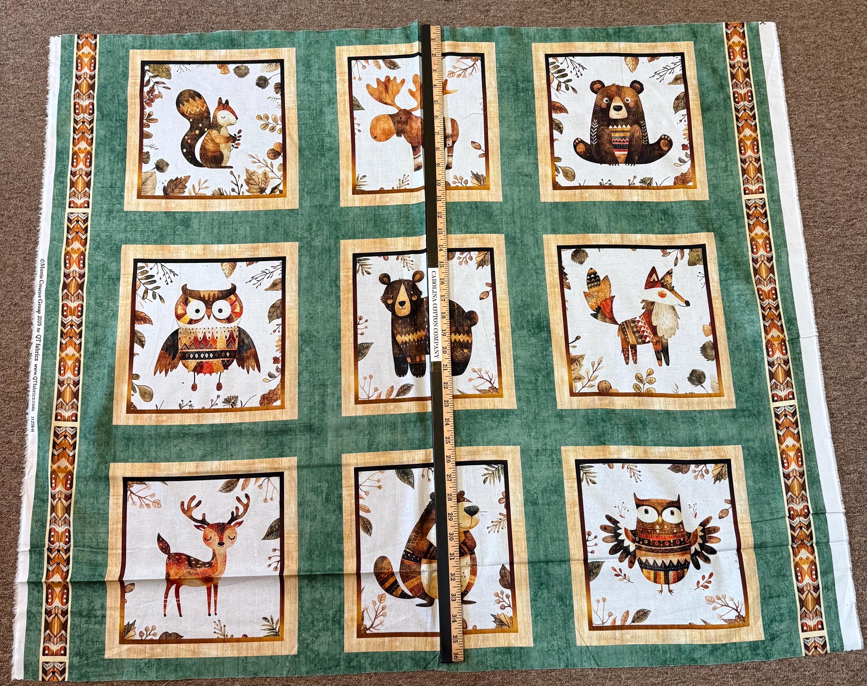 Bearsville Mountain Animals 9-block 31258-H Green 100% Cotton