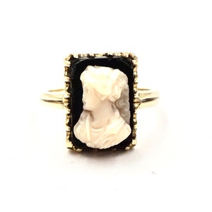 Anillo Art Déco antiguo con camafeo de oro de 10 quilates: concha tallada, ónix negro, talla 9 W15