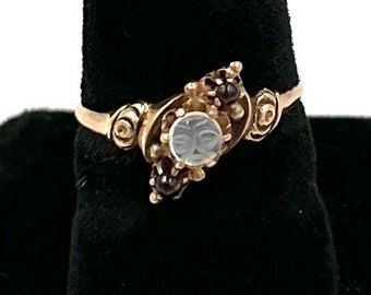 Antique VICTORIAN 14K ROSE GOLD Ring Moon Face Carved Rock Crystal & Garnets Sz 6 1/2 Vintage E549