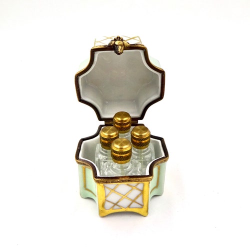LIMOGES TRINKET BOX Floral Garden Porcelain Hexagon shops Perfume Chest Casket 4 Bottles Vintage
