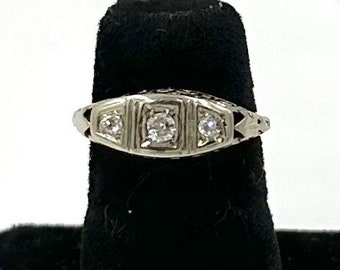 Vintage ART DECO RING 14K White Gold Triple Mine Cut Diamond Filigree Setting Sz 3 3/4 E538