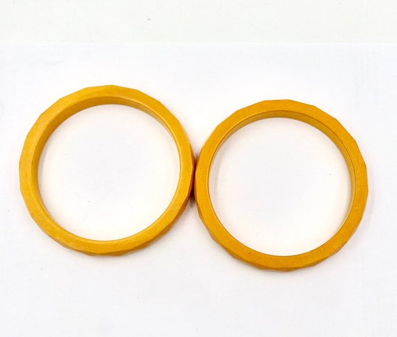 Vintage Bakelite Bangle Bracelets: Golden Butters… - image 7