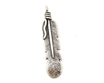 Vintage STERLING SILVER FEATHER Pendant Native American Southwestern Feather Form Charm Pendant