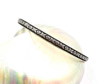 Vintage STERLING SILVER BANGLE Bracelet Sterling Silver Floral Leaf Pattern Boho Hippie Style
