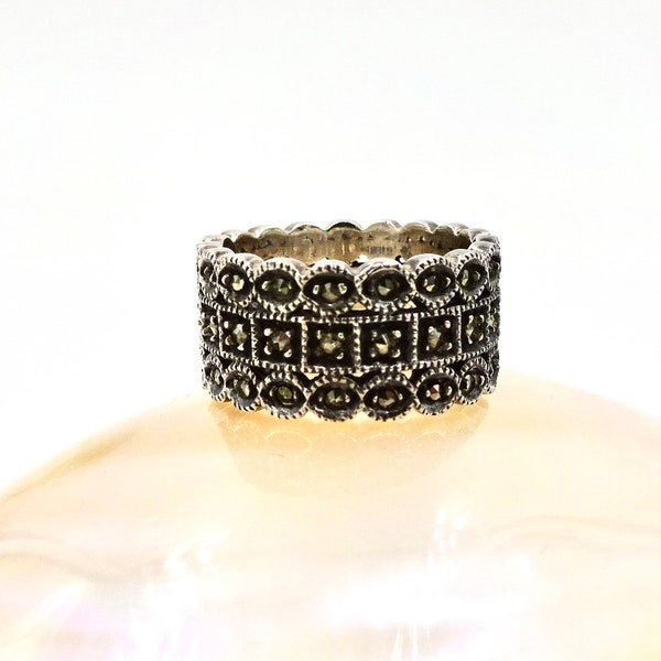 JUDITH JACK RING Sterling Silver Marcasite Wavy Edge Band Ring Sz 6 1/4 Vintage E262