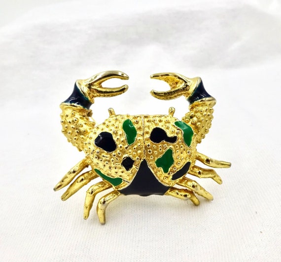 Crab brooch 2024