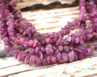 Ruby small chips beads (ETB00730) Unique jewelry/Vintage jewelry/Gemstone necklace