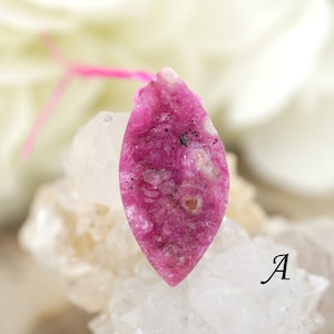 Cobalto Calcite Pink Druzy freeform pendant (ETP00318)  Rare Natural/Unique jewelry/Vintage jewelry/Gemstone pendants