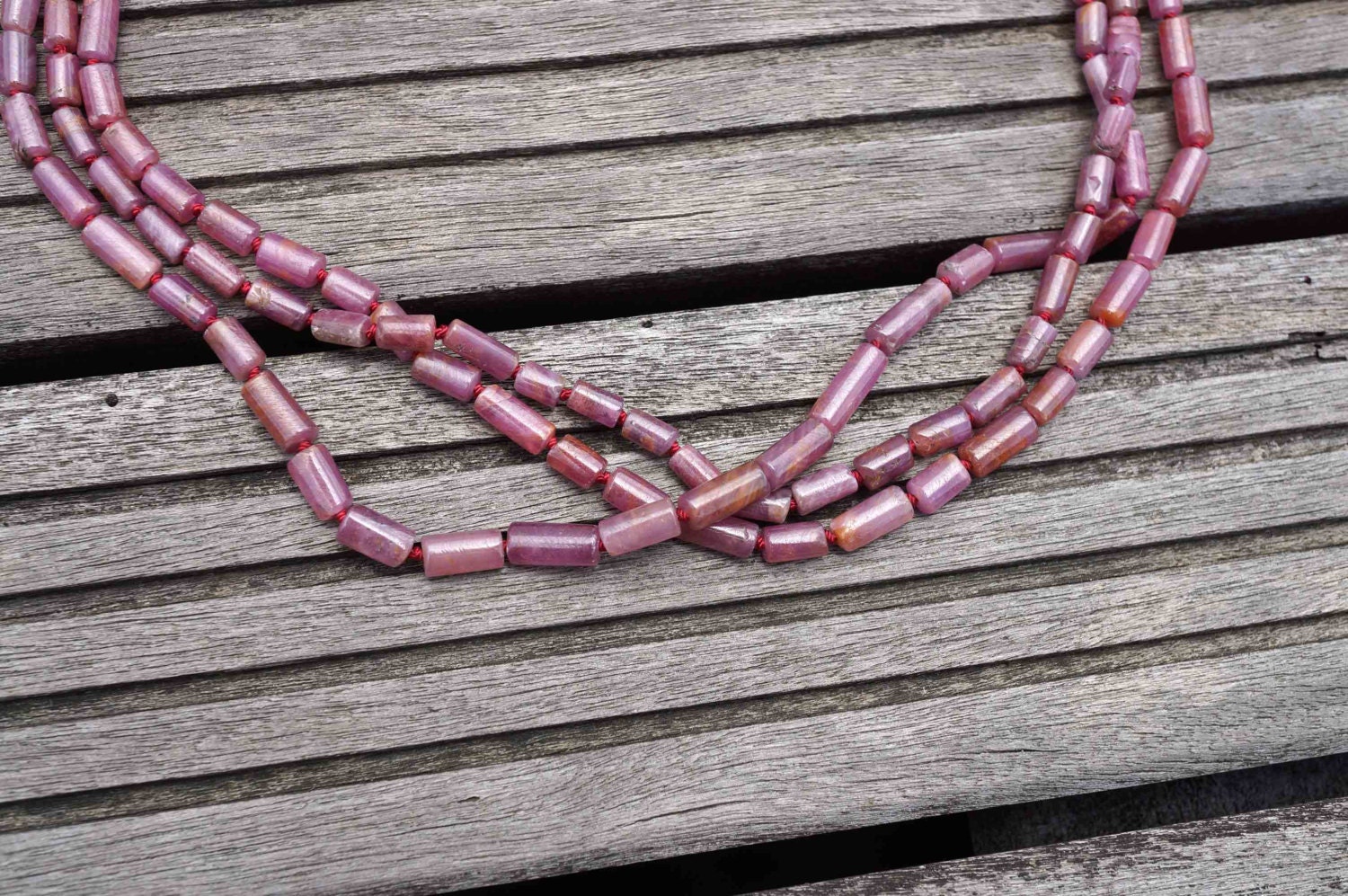 Ruby Corundum cylinder beads 3-4mm (ETB00413B) Unique jewelry/Vintage jewelry/Gemstone necklace