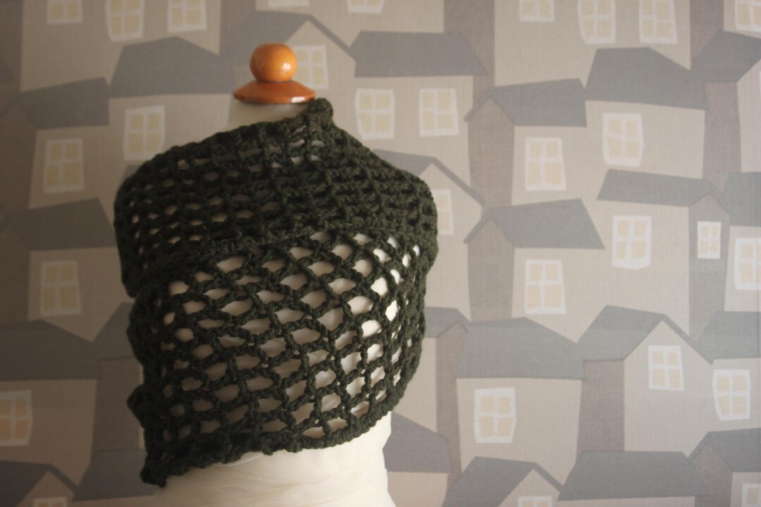 Handmade Crochet Wool Scarf: Unisex Chunky Green Loop - Etsy